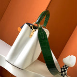  Graceful everyday bag front view 43