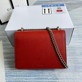 Front view of everyday-luxe sleek women's handbag – women's everyday handbag