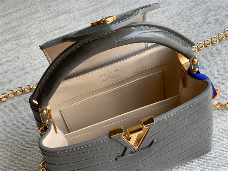  Essential satchel front view 19