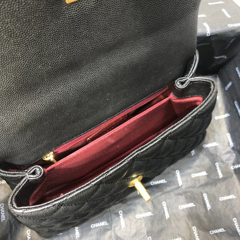  women's handbag, mid design, view 5