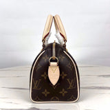 Styled lifestyle shot of everyday-luxe refined women's handbag – women's designer-style accessory