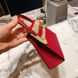  elegant carryall bag styled with outfit 18