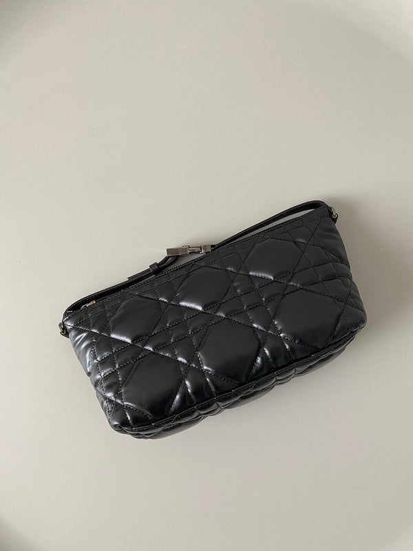 Close-up detail of elevated refined women's handbag – women's luxury handbag