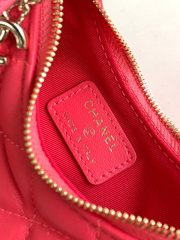  women's handbag, versatile design, view 2
