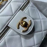  versatile purse view 4
