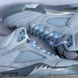 Nike Men's & Women's Iconic Street Trainers — Style 251 hardware detail
