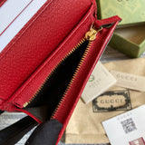 Close-up detail of structured elevated women's handbag – women's luxury accessory