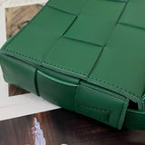 Effortless Premium PU Leather Handbag - Understated Luxury Look | Women's Statement Accessory #1633 - texture close-up (image 9) of designer-inspired handbag
