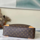 Styled lifestyle shot of everyday-luxe refined women's handbag – women's statement bag