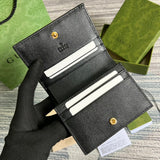 Close-up detail of modern sleek women's handbag – women's luxury accessory