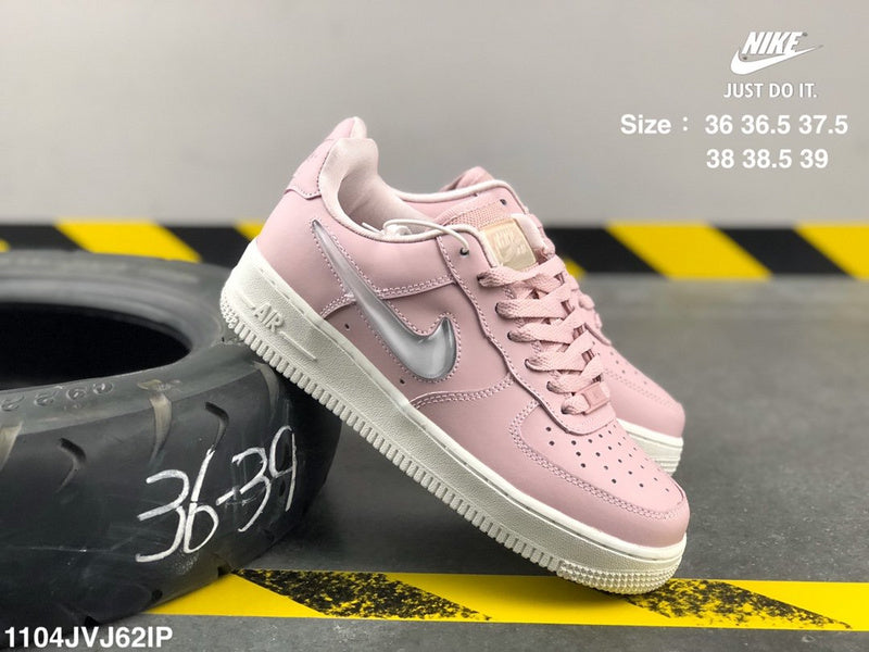 Nike Men's & Women's Premium Low-Top Trainers — Style 013 side view