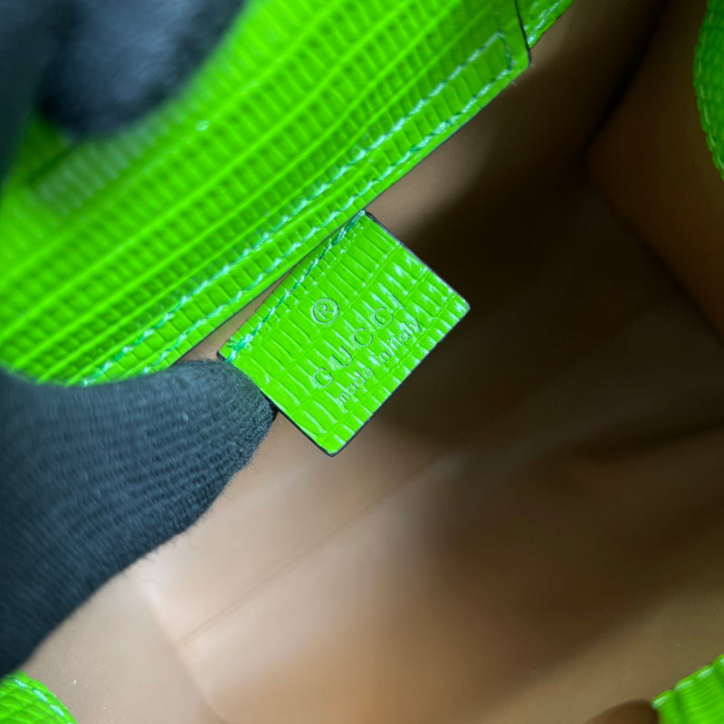 Close-up detail of premium everyday-luxe women's handbag – women's everyday handbag