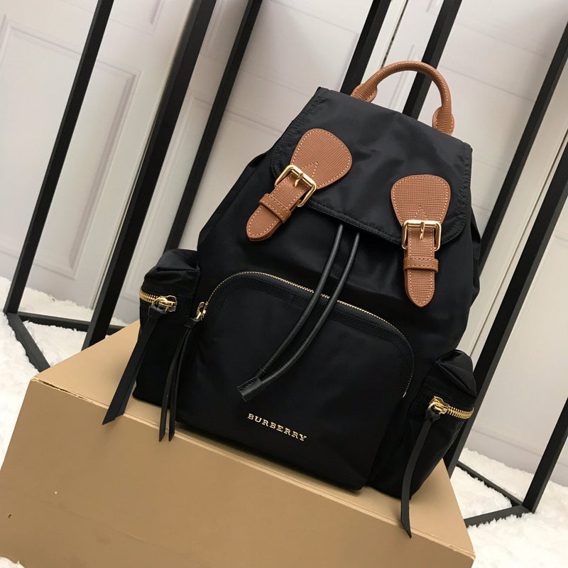 Ziva's Charm handbag – front view (one versatile size)