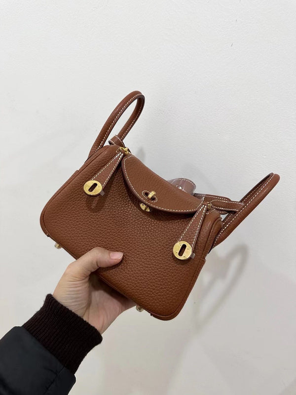 Refined handbag styled for everyday wear