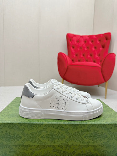 Gucci Casual sneakers in all-black cushioned comfort fit front view