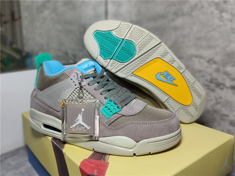 Nike clean off-white luxury sneakers view 6 classic court silhouette