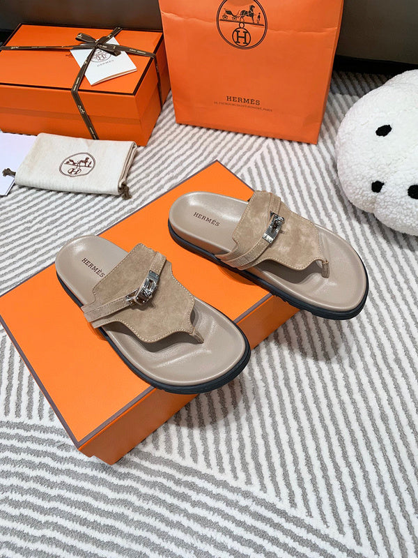 Hermès Nude Flat Thong Sandals - Close-Up Texture View