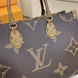  crossbody bag interior and compartment view 15