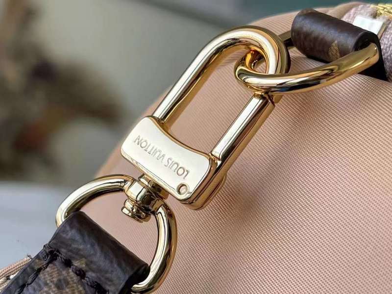 Handle and strap detail of signature premium women's handbag – women's designer-style accessory