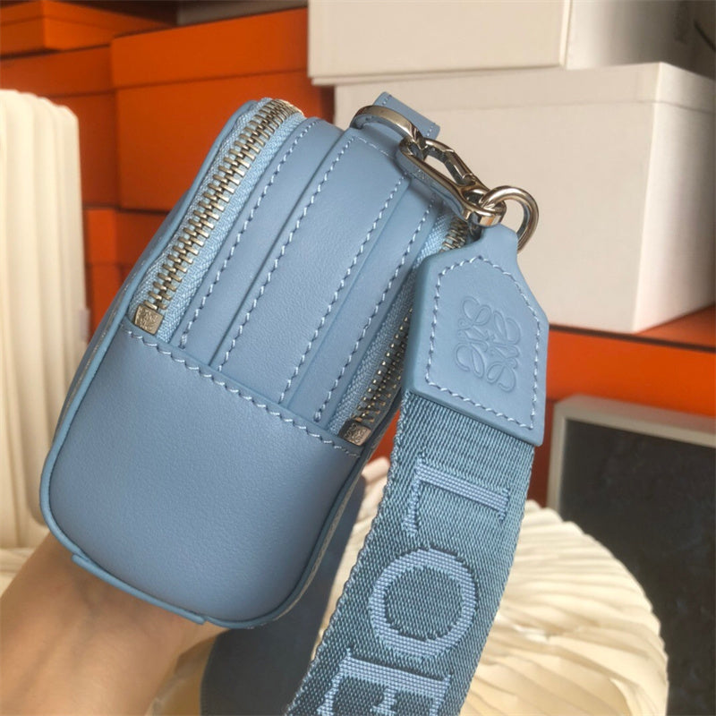 Ziva's Charm handbag – interior view (18cm*12cm*7cm)