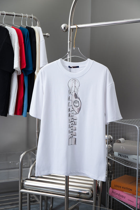 Front view of Louis Vuitton cotton t-shirt with relaxed-fit cut