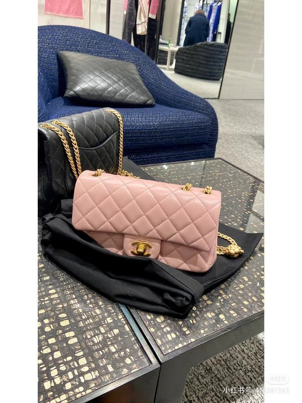  women's handbag, versatile design, view 4
