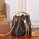  shoulder bag interior and compartment view