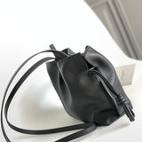 Ziva's Charm handbag – detail view (23cm*18cm*9cm)