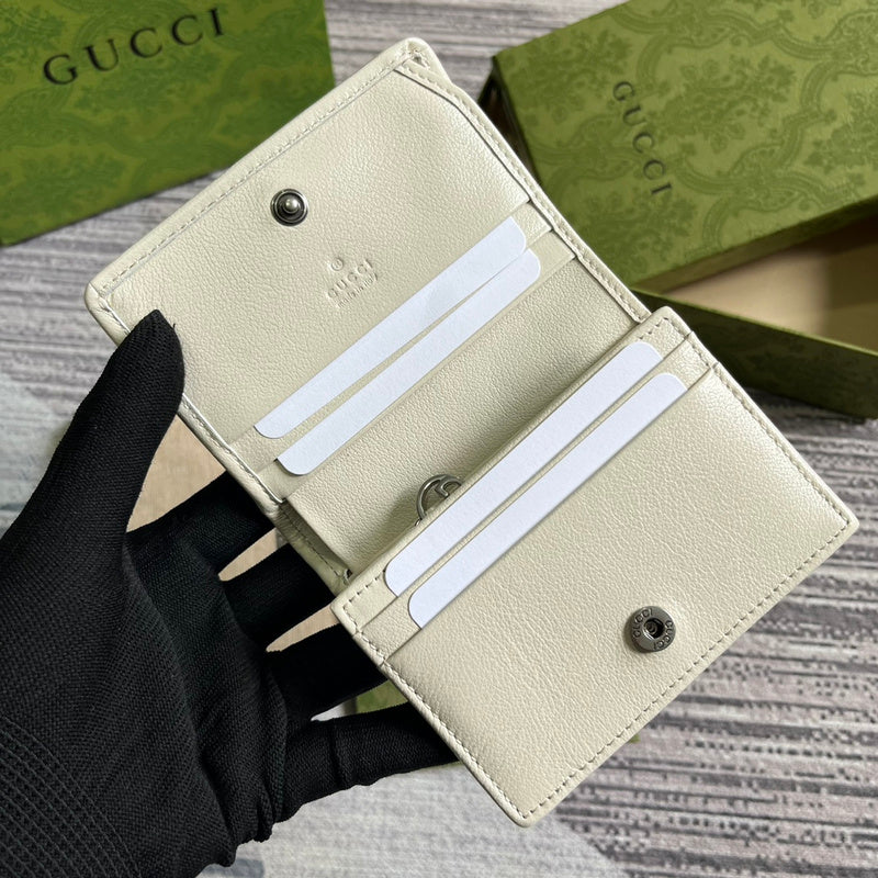 Interior view of refined chic women's handbag – women's statement bag