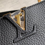  Signature shopper bag front view 7