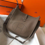  Smart structured bag front view