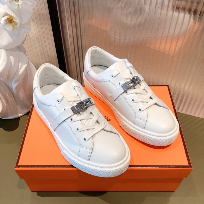 Hermes shoes Style 362 - side profile detail