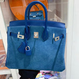 Crisp handbag styled for everyday wear