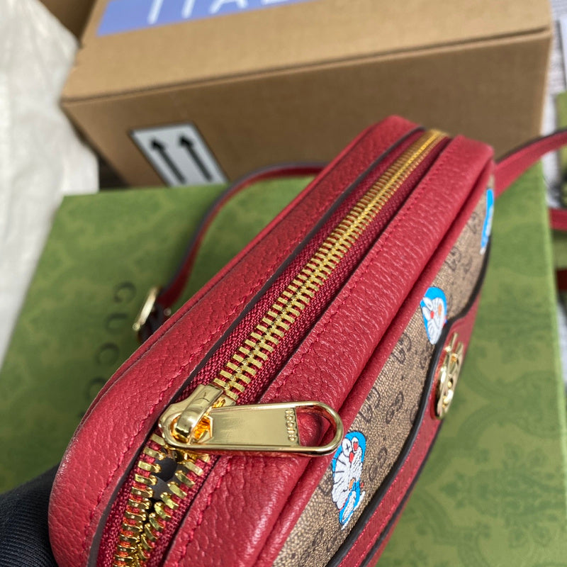 Interior view of sleek structured women's handbag – women's everyday handbag