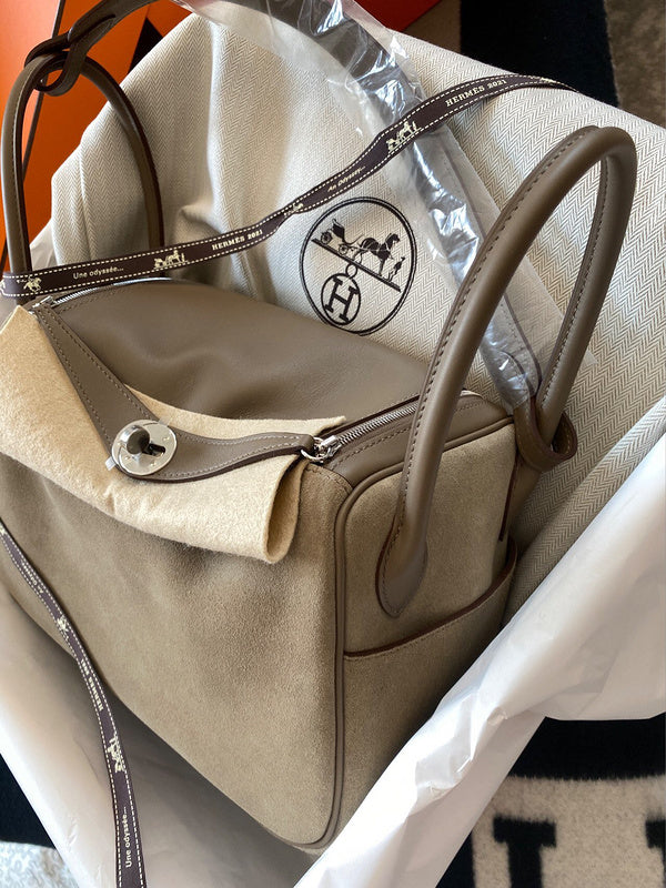 Interior view of fluid premium bag
