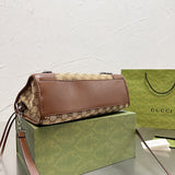 Ziva's Charm handbag – product shot (one versatile size)