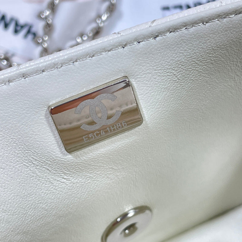  women's handbag, mid design, view 7