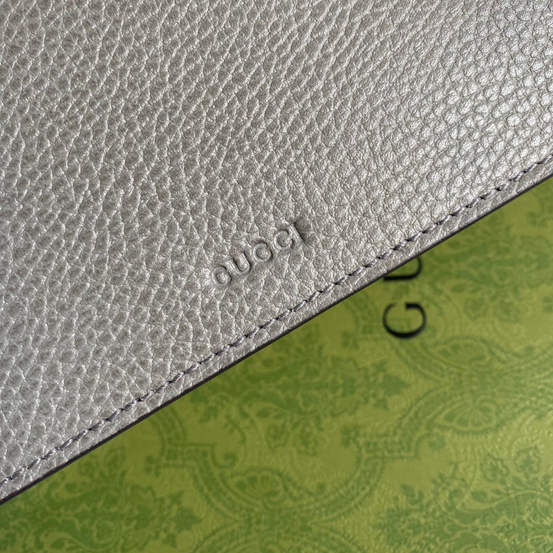 Interior view of chic refined women's handbag – women's everyday handbag
