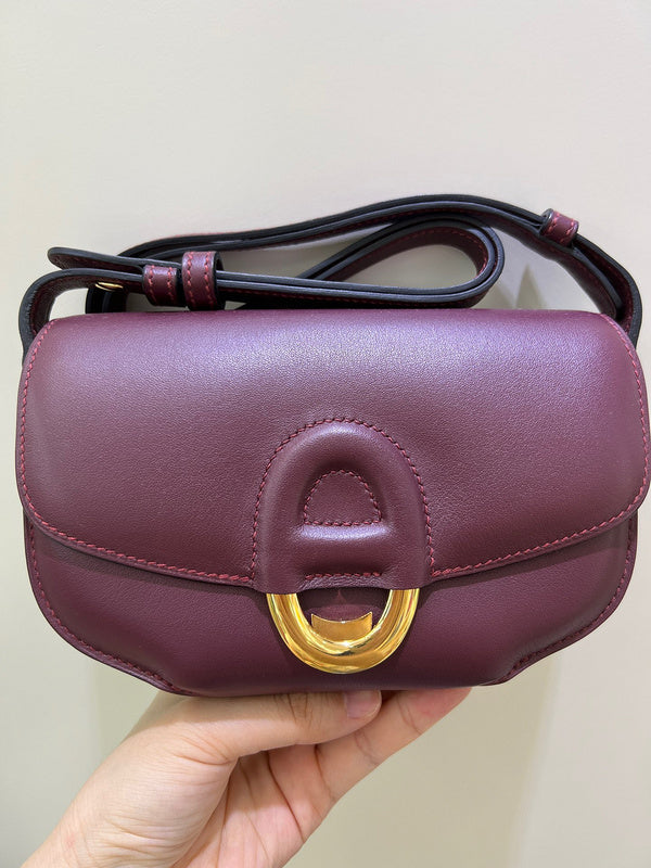 Graceful bag women's premium everyday handbag