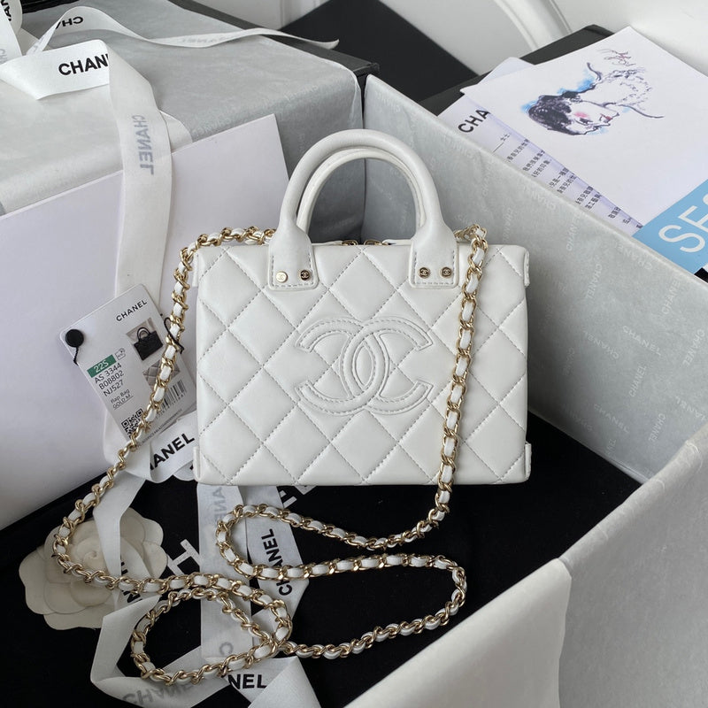  compact purse view 10