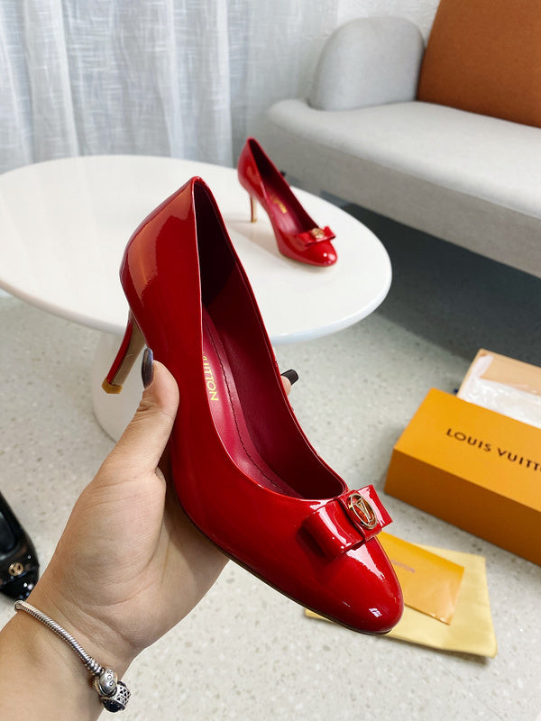 Louis Vuitton shoes Style 185 - angled studio shot