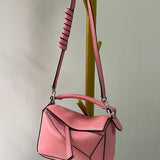 Ziva's Charm handbag – product shot (12.5cm*18cm*8cm)