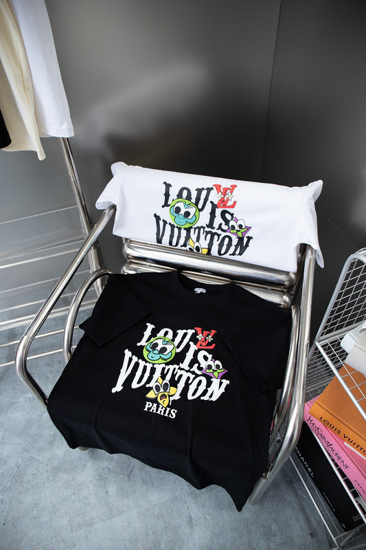 Side profile of Louis Vuitton cotton t-shirt with signature branding