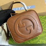 Side profile of statement chic women's handbag – women's luxury handbag