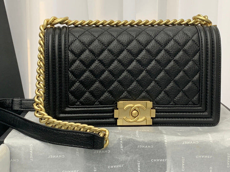  handbag, mid everyday style, image 4