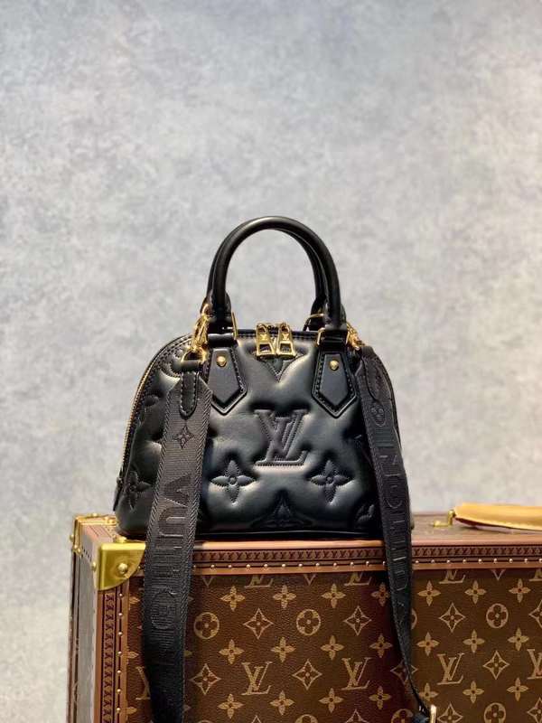 Front view of elevated chic women's handbag – women's luxury accessory