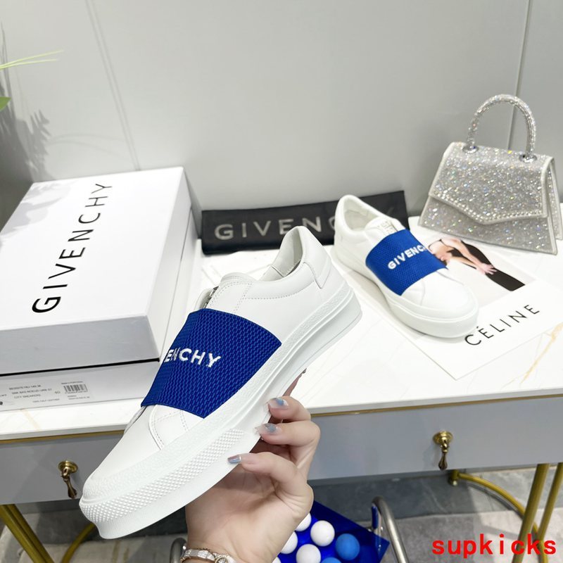 Givenchy shoes Style 041 - top view showing design