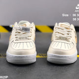 Nike Men's & Women's Premium Low-Top Trainers — Style 013 detail view