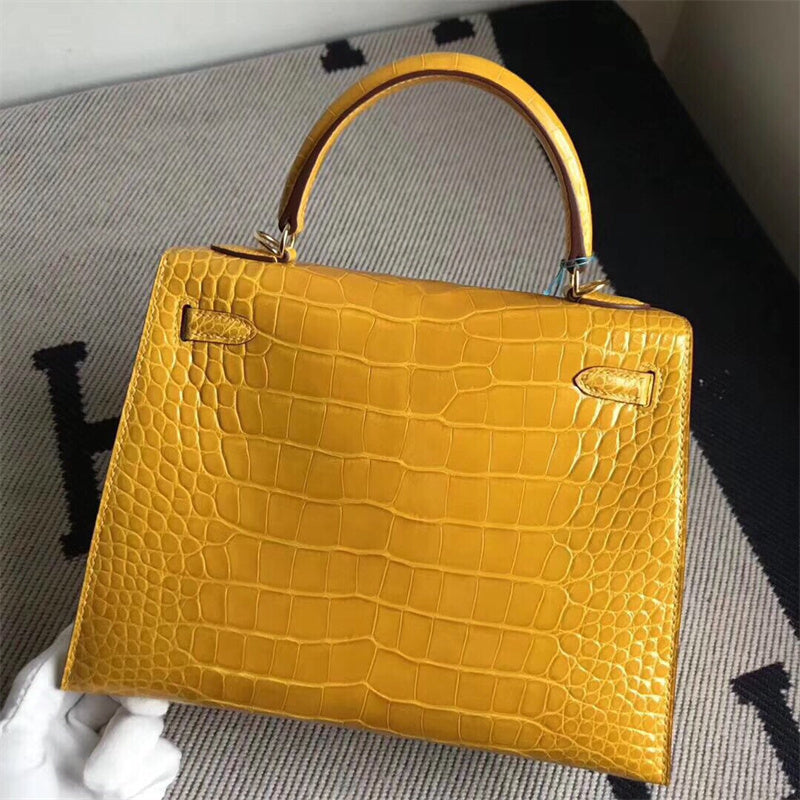  Structured shopper bag carried on shoulder 16