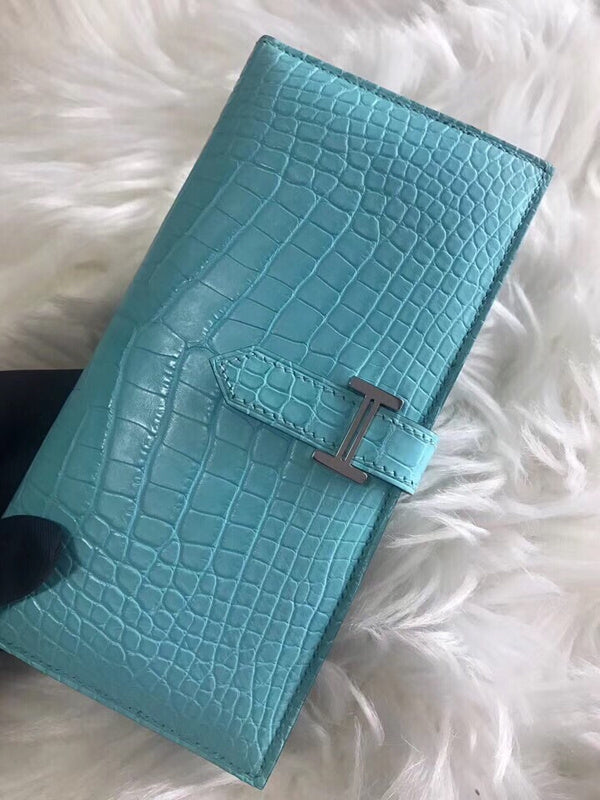 Sleek bag women's premium everyday handbag
